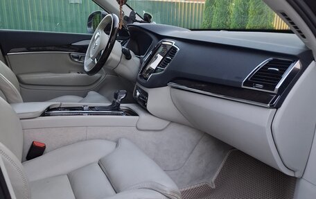Volvo XC90 II рестайлинг, 2015 год, 2 850 000 рублей, 15 фотография