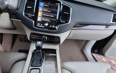 Volvo XC90 II рестайлинг, 2015 год, 2 850 000 рублей, 20 фотография