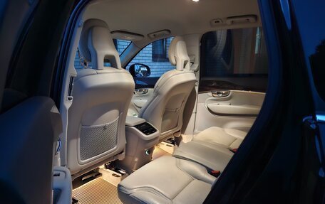 Volvo XC90 II рестайлинг, 2015 год, 2 850 000 рублей, 23 фотография