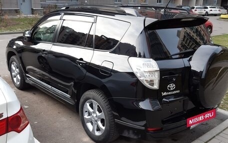 Toyota Vanguard, 2012 год, 1 300 000 рублей, 2 фотография