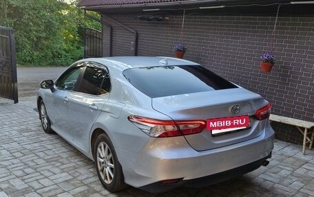 Toyota Camry, 2020 год, 2 850 000 рублей, 5 фотография