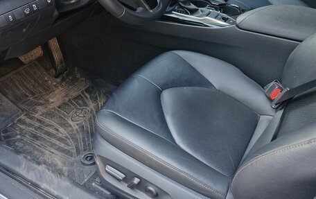 Toyota Camry, 2020 год, 2 850 000 рублей, 13 фотография