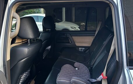 Toyota Land Cruiser 200, 2009 год, 2 670 000 рублей, 11 фотография