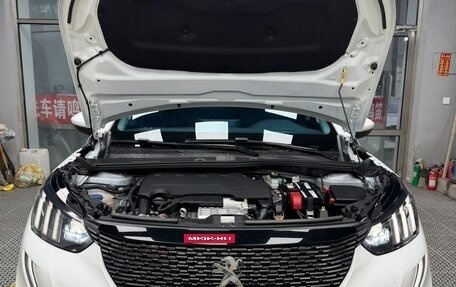 Peugeot 2008 II, 2023 год, 1 406 000 рублей, 8 фотография
