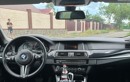 BMW 5 серия, 2014 год, 1 945 000 рублей, 15 фотография