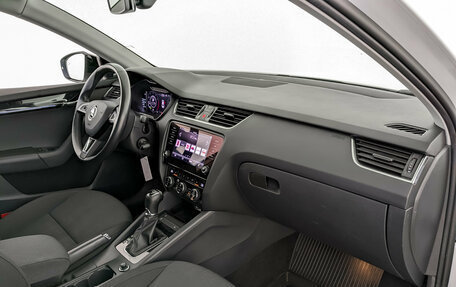 Skoda Octavia, 2020 год, 2 100 000 рублей, 11 фотография
