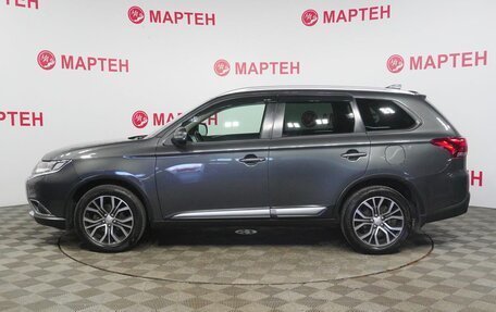 Mitsubishi Outlander III рестайлинг 3, 2017 год, 1 995 000 рублей, 8 фотография
