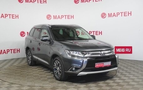 Mitsubishi Outlander III рестайлинг 3, 2017 год, 1 995 000 рублей, 3 фотография