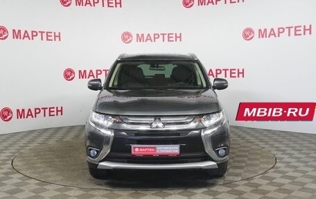 Mitsubishi Outlander III рестайлинг 3, 2017 год, 1 995 000 рублей, 2 фотография