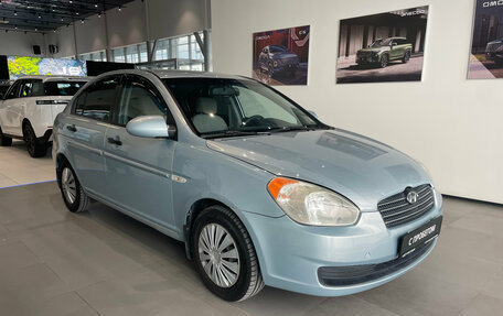 Hyundai Verna II, 2007 год, 410 000 рублей, 3 фотография