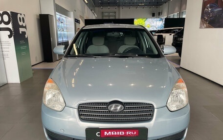 Hyundai Verna II, 2007 год, 410 000 рублей, 2 фотография