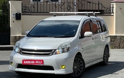 Toyota ISis I, 2012 год, 1 400 000 рублей, 1 фотография