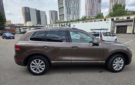 Volkswagen Touareg III, 2012 год, 1 900 000 рублей, 3 фотография