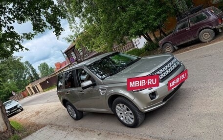 Land Rover Freelander II рестайлинг 2, 2010 год, 1 000 000 рублей, 7 фотография