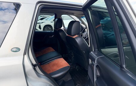 Land Rover Freelander II рестайлинг 2, 2010 год, 1 000 000 рублей, 14 фотография