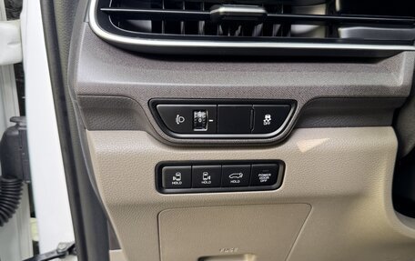 KIA Carnival, 2025 год, 4 750 000 рублей, 17 фотография