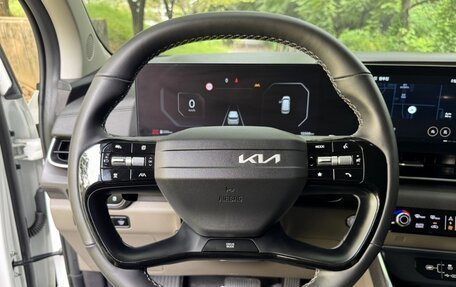 KIA Carnival, 2025 год, 4 750 000 рублей, 8 фотография