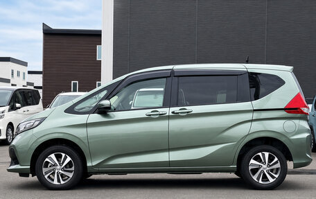Honda Freed II, 2023 год, 1 345 000 рублей, 2 фотография