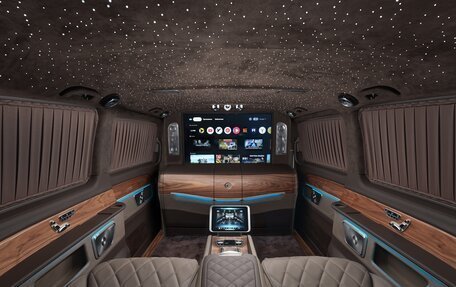 Mercedes-Benz V-Класс, 2026 год, 30 000 000 рублей, 4 фотография