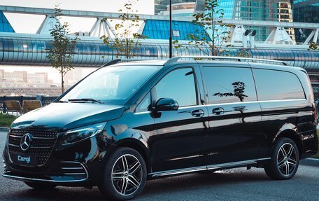 Mercedes-Benz V-Класс, 2026 год, 30 000 000 рублей, 21 фотография
