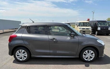 Suzuki Swift V, 2020 год, 800 000 рублей, 4 фотография