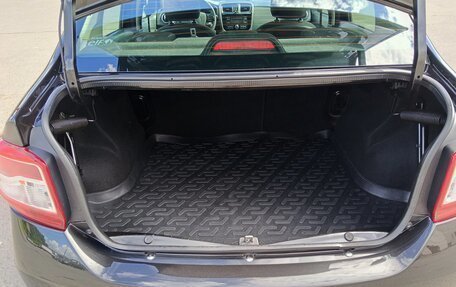 Renault Logan II, 2016 год, 1 150 000 рублей, 18 фотография