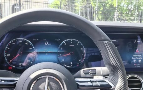 Mercedes-Benz E-Класс, 2022 год, 6 750 000 рублей, 11 фотография