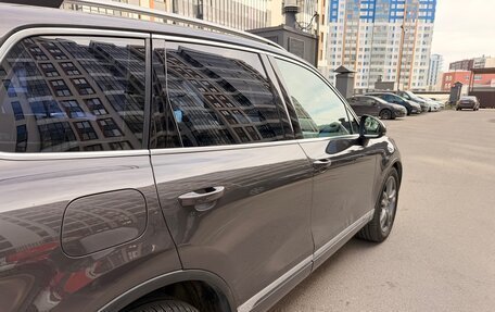 Volkswagen Touareg III, 2011 год, 1 900 000 рублей, 4 фотография