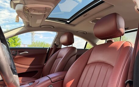 Mercedes-Benz CLS, 2008 год, 2 150 000 рублей, 21 фотография