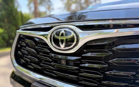 Toyota Highlander, 2026 год, 4 990 000 рублей, 12 фотография
