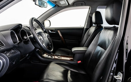 Toyota Highlander III, 2012 год, 1 599 000 рублей, 20 фотография
