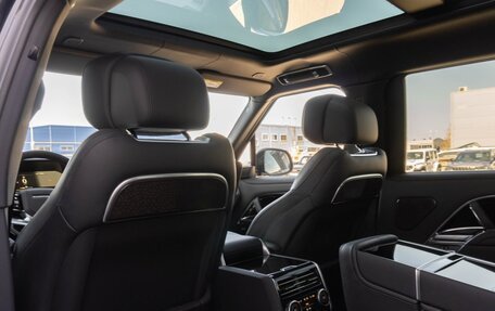 Land Rover Range Rover IV рестайлинг, 2025 год, 25 700 000 рублей, 22 фотография