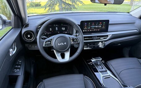 KIA K3, 2026 год, 2 565 000 рублей, 33 фотография