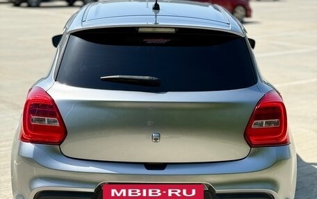 Suzuki Swift V, 2018 год, 950 000 рублей, 10 фотография