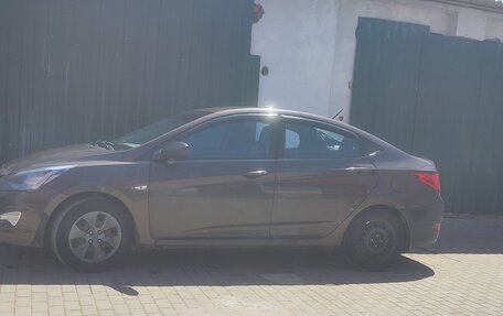 Hyundai Solaris II рестайлинг, 2016 год, 480 000 рублей, 15 фотография