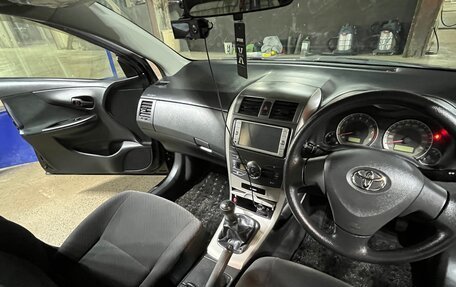 Toyota Corolla, 2010 год, 1 100 000 рублей, 10 фотография