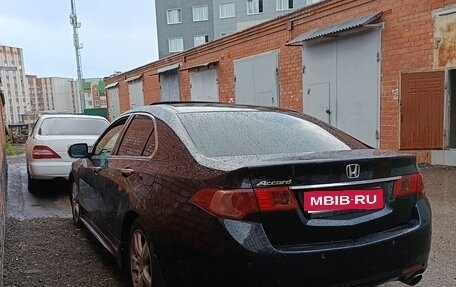 Honda Accord VIII рестайлинг, 2012 год, 780 000 рублей, 3 фотография