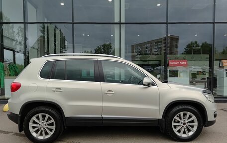 Volkswagen Tiguan I, 2011 год, 899 000 рублей, 5 фотография