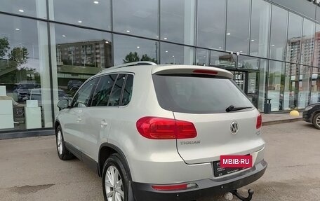 Volkswagen Tiguan I, 2011 год, 899 000 рублей, 8 фотография