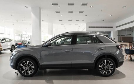 Volkswagen T-Roc I, 2026 год, 1 890 017 рублей, 5 фотография