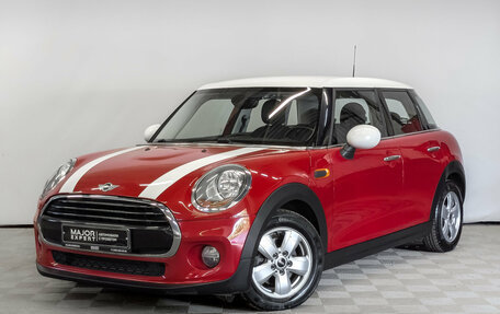 MINI Hatch, 2017 год, 1 750 000 рублей, 1 фотография