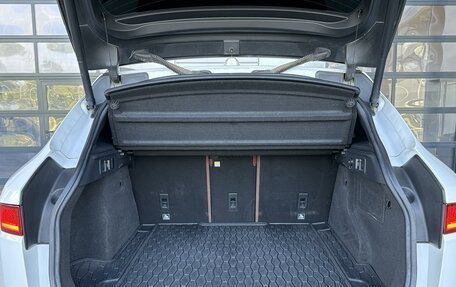 Jaguar F-Pace, 2016 год, 3 200 000 рублей, 30 фотография