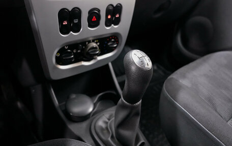 Renault Sandero I, 2012 год, 560 000 рублей, 15 фотография