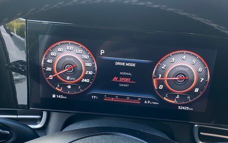 Hyundai Elantra, 2022 год, 2 050 000 рублей, 25 фотография