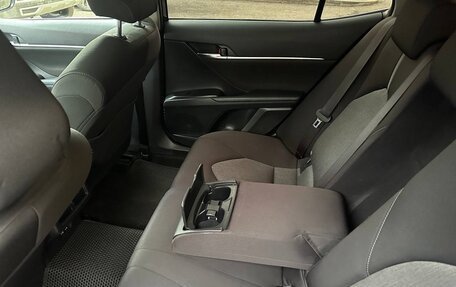 Toyota Camry, 2021 год, 2 700 000 рублей, 28 фотография