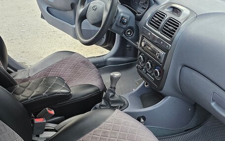 Hyundai Accent II, 2008 год, 450 000 рублей, 3 фотография
