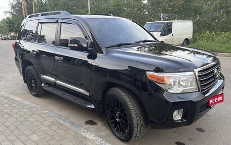 Toyota Land Cruiser 200, 2013 год, 4 150 000 рублей, 9 фотография