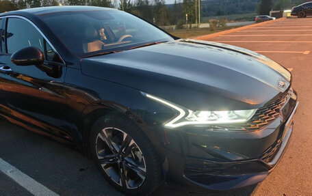 KIA K5, 2021 год, 2 600 000 рублей, 2 фотография