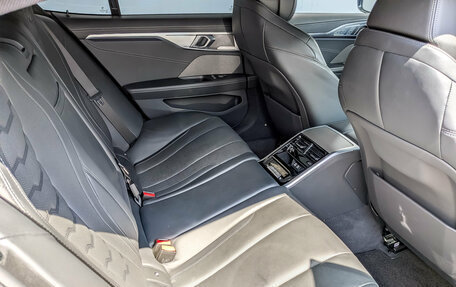 BMW 8 серия, 2023 год, 11 617 160 рублей, 12 фотография