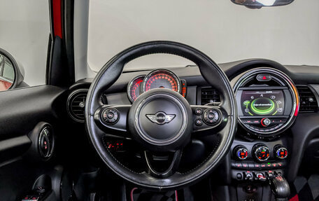 MINI Hatch, 2017 год, 1 750 000 рублей, 21 фотография